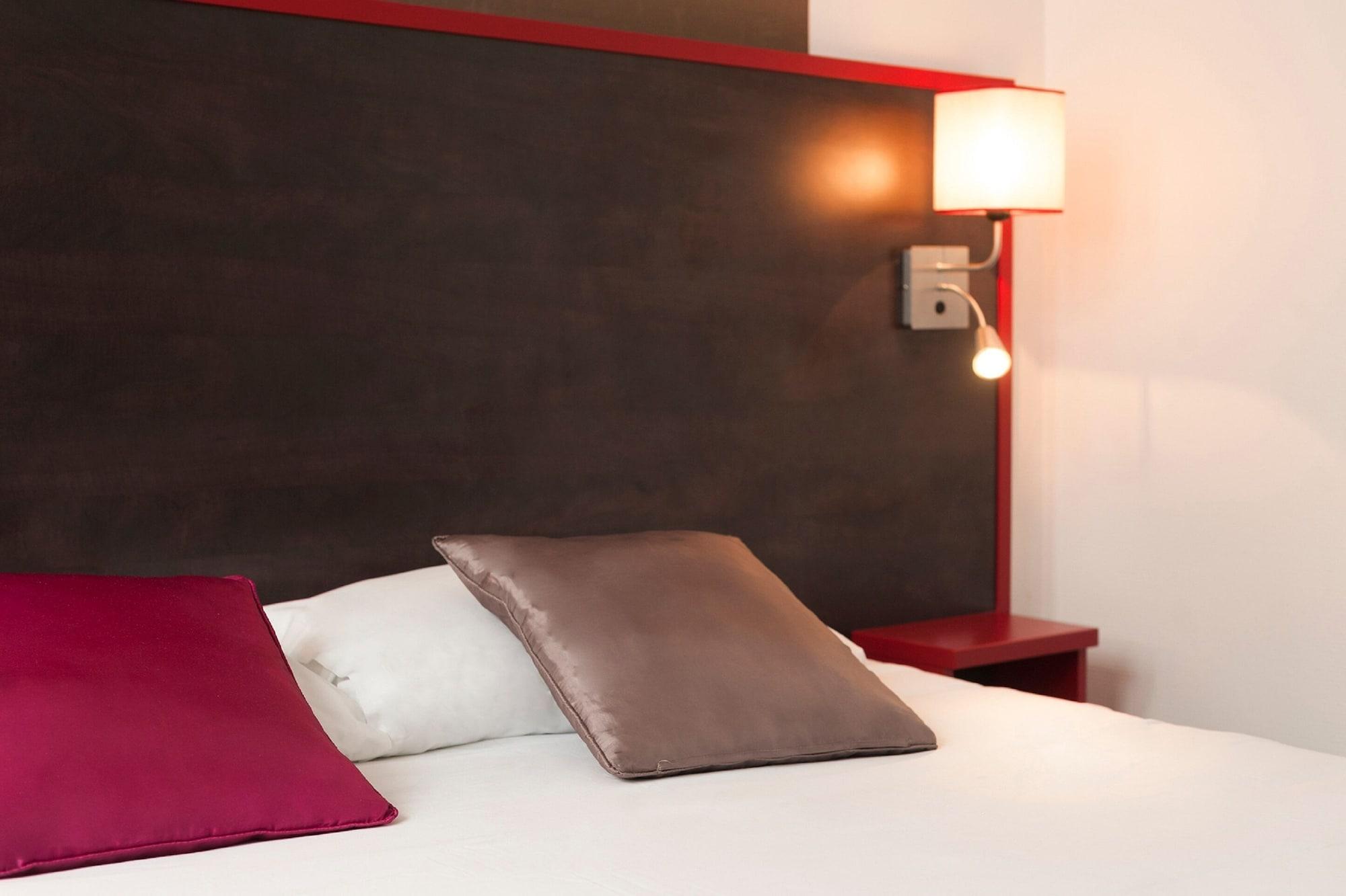 The Originals City, Hotel Le Cheval Rouge, Tours Ouest Villandry Ngoại thất bức ảnh